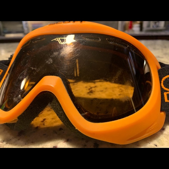 Ski / Snowboarding Goggles - Picture 6 of 10